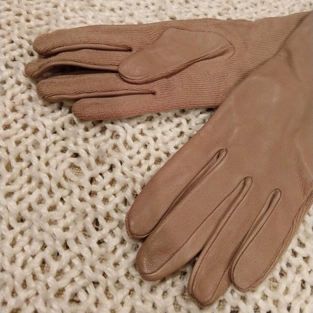 Ann Taylor Gloves